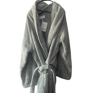 NEW $275 Matouk Cairo Terry Cotton Unisex Robe Light Grey Size Small